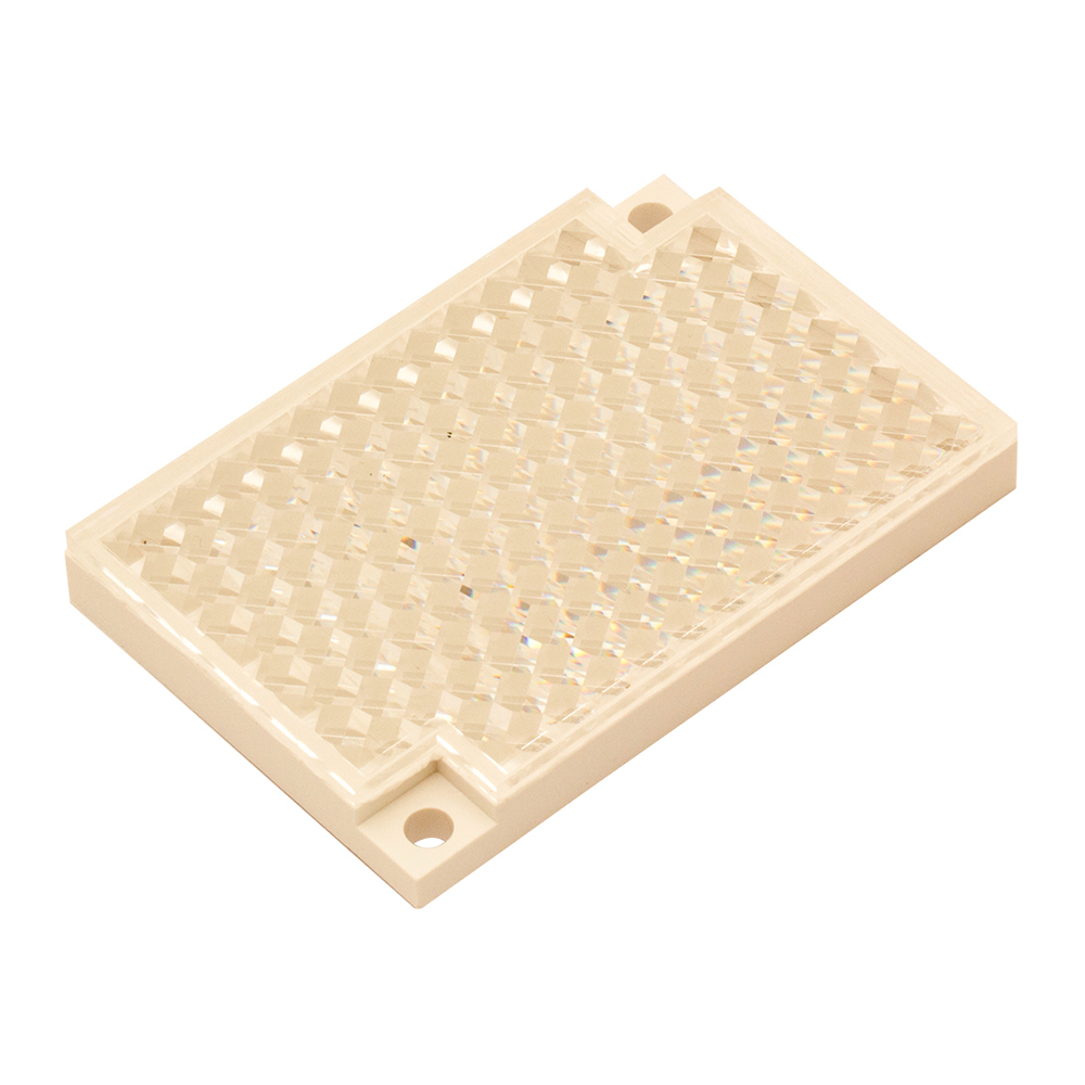 Plastic reflector 41x60mm