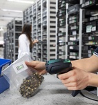 GRYPHON D4620,BLK,HD,5V,USB KIT,STAND